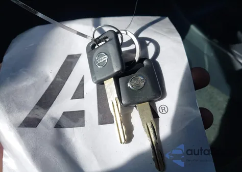 2010 Nissan Versa 1.6 из США, поврежденный, VIN 3N1CC1AP4AL381882